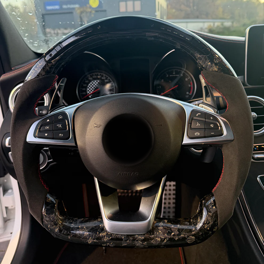 W205 AMG Lenkrad mit Carbon und roter Naht