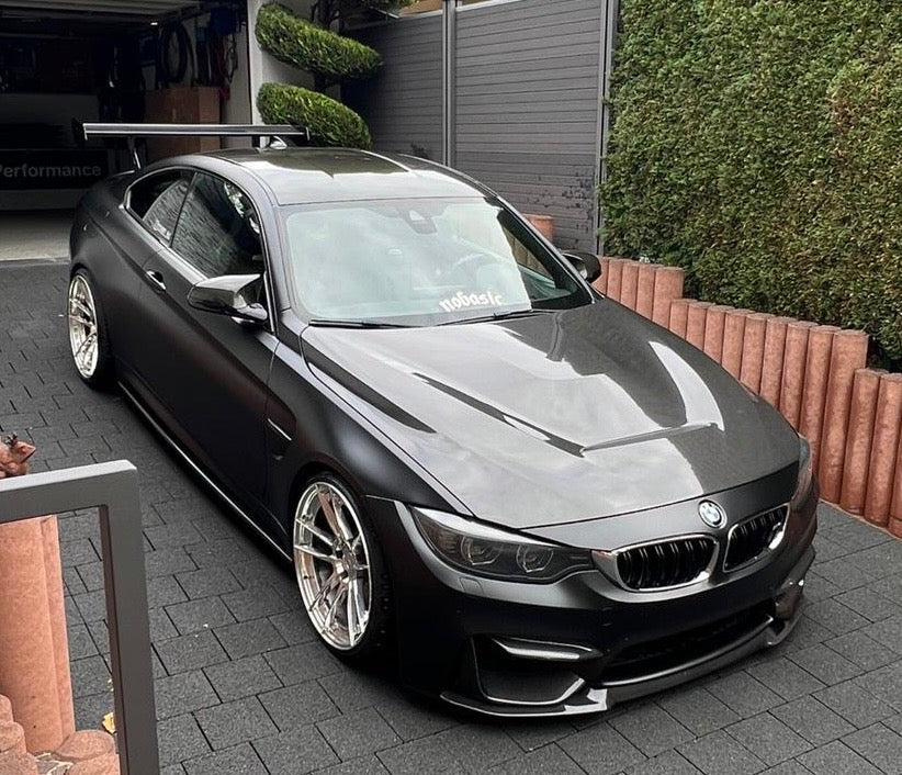 Carbon fiber hood performance look for BMW M3 M4 F8x